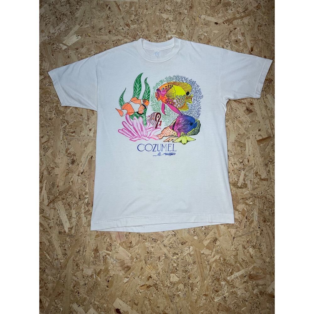 Vintage Y2K Men’s White Destination Conzumel Graphic Short Sleeve Shirt Sz XL